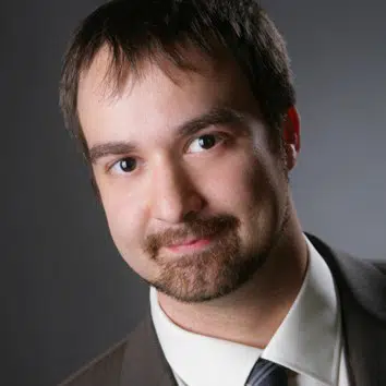 Mendel-Gustav Bobrowski headshot